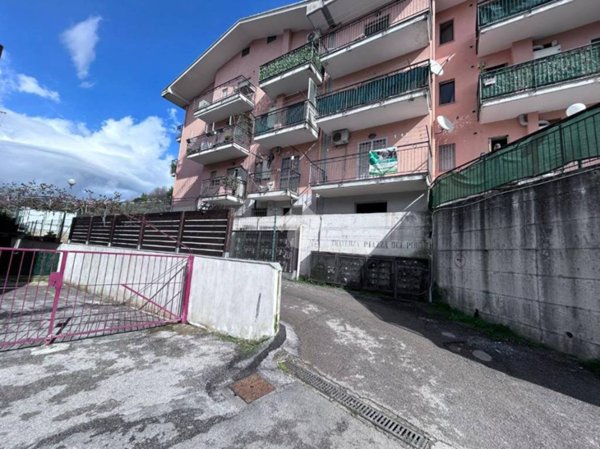 appartamento in vendita a Fisciano in zona Pizzolano
