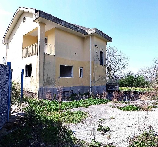 casa indipendente in vendita a Fisciano
