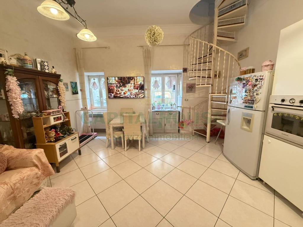 casa indipendente in vendita a Fisciano in zona Gaiano