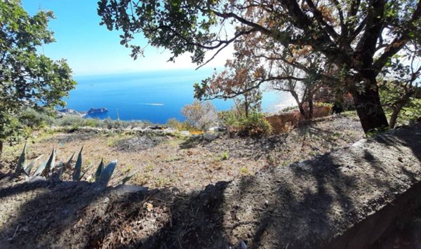 casa indipendente in vendita a Furore