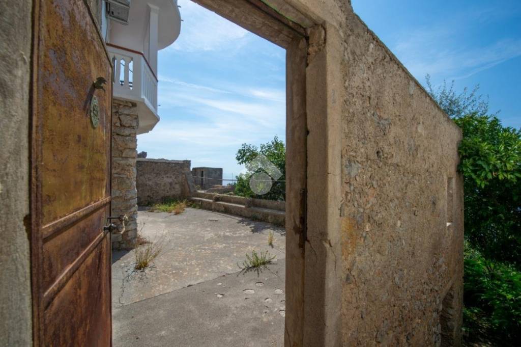 appartamento in vendita a Furore