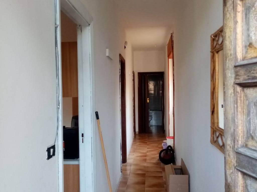 appartamento in vendita a Giffoni Sei Casali in zona Prepezzano