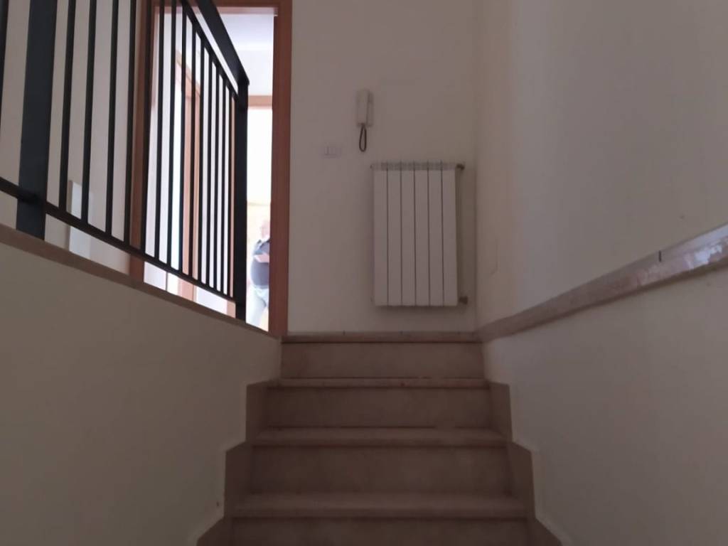 appartamento in vendita a Giffoni Sei Casali in zona Prepezzano