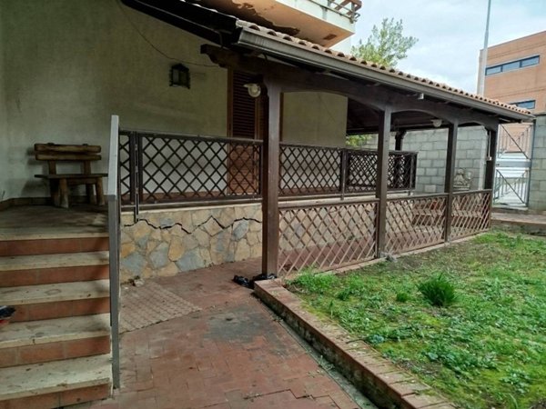 casa indipendente in vendita a Giffoni Sei Casali