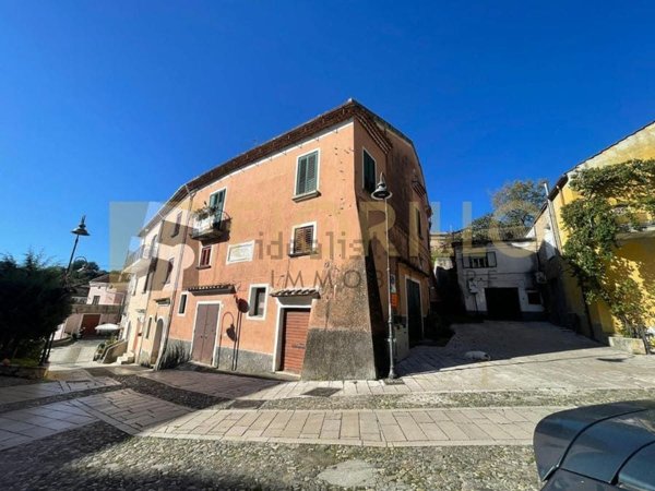 appartamento in vendita a Giffoni Sei Casali in zona Sieti