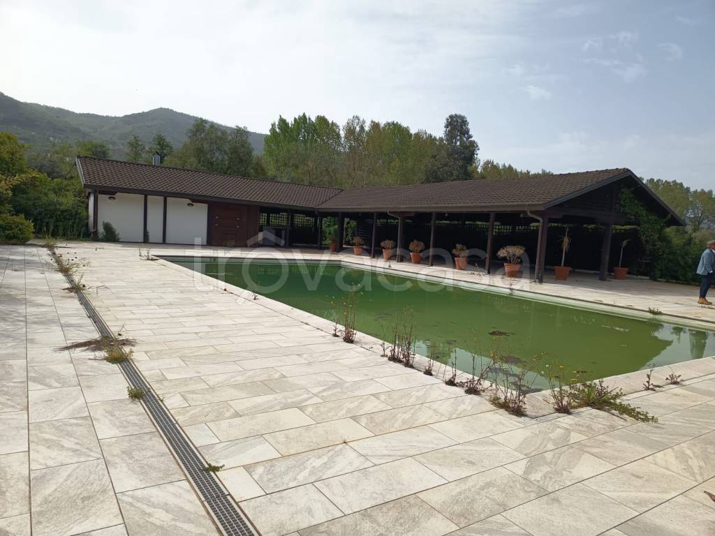 casa indipendente in vendita a Giffoni Sei Casali