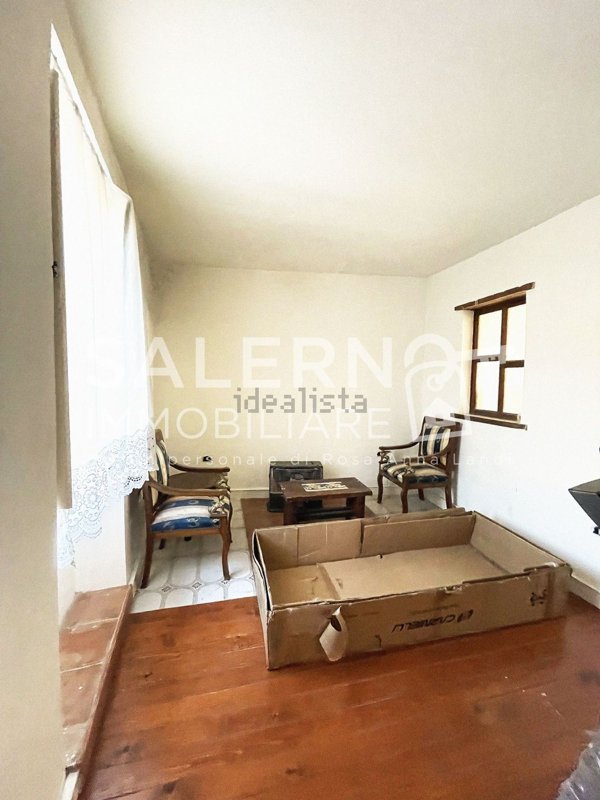 appartamento in vendita a Giffoni Sei Casali in zona Capitignano