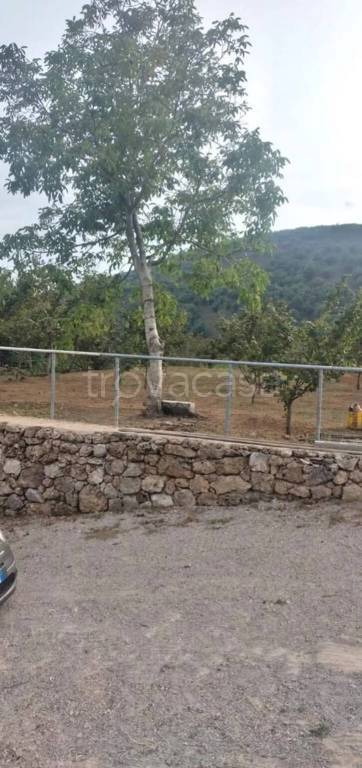 casa indipendente in vendita a Giffoni Sei Casali in zona Sieti