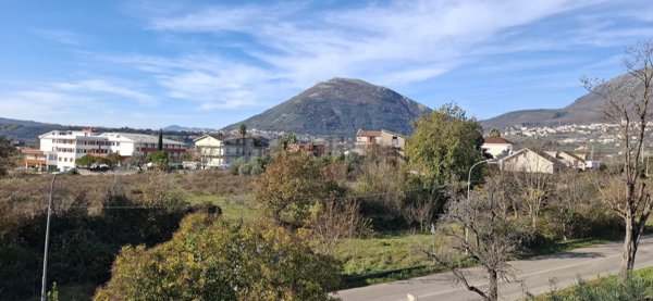 appartamento in vendita a Giffoni Sei Casali in zona Capitignano