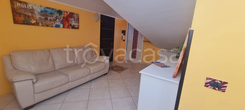 appartamento in vendita a Giffoni Sei Casali in zona Prepezzano