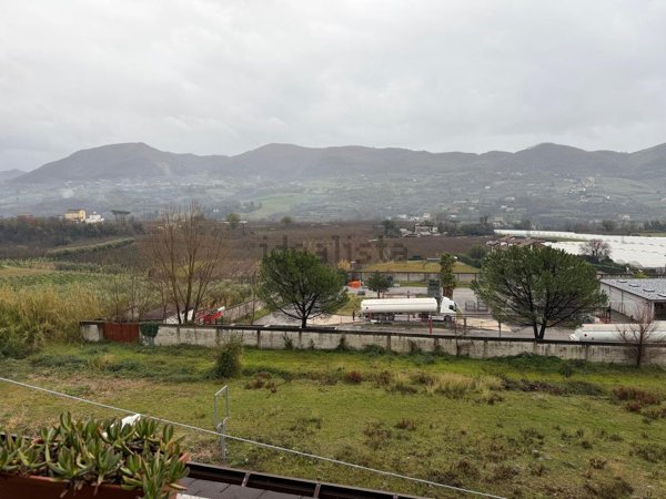 appartamento in vendita a Giffoni Sei Casali in zona Malche