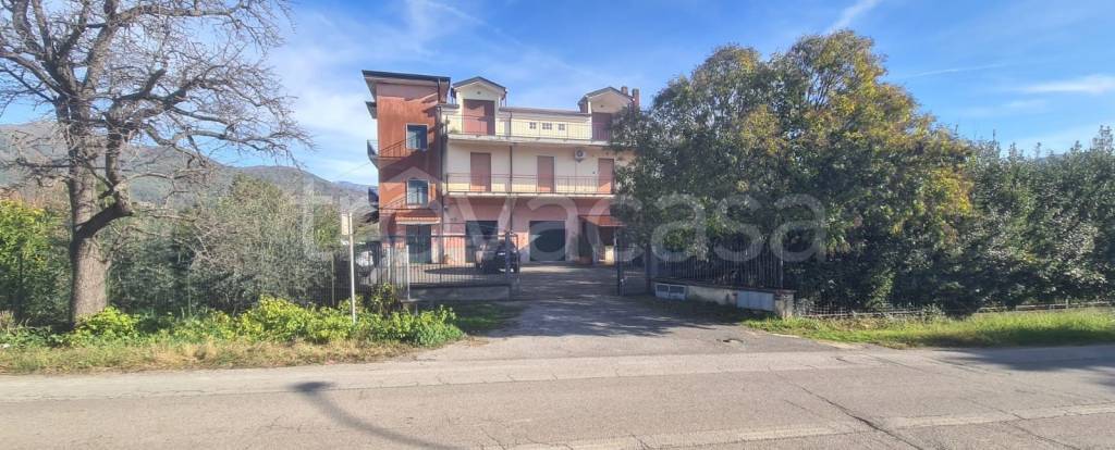 appartamento in vendita a Giffoni Sei Casali