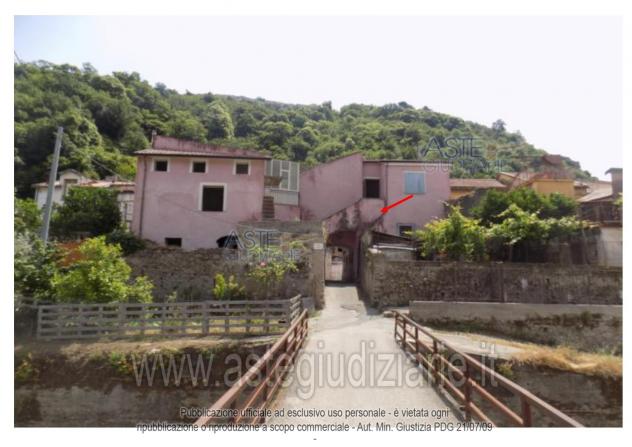 appartamento in vendita a Giffoni Sei Casali in zona Prepezzano