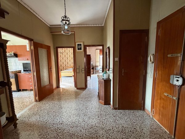 appartamento in vendita a Giffoni Sei Casali in zona Prepezzano