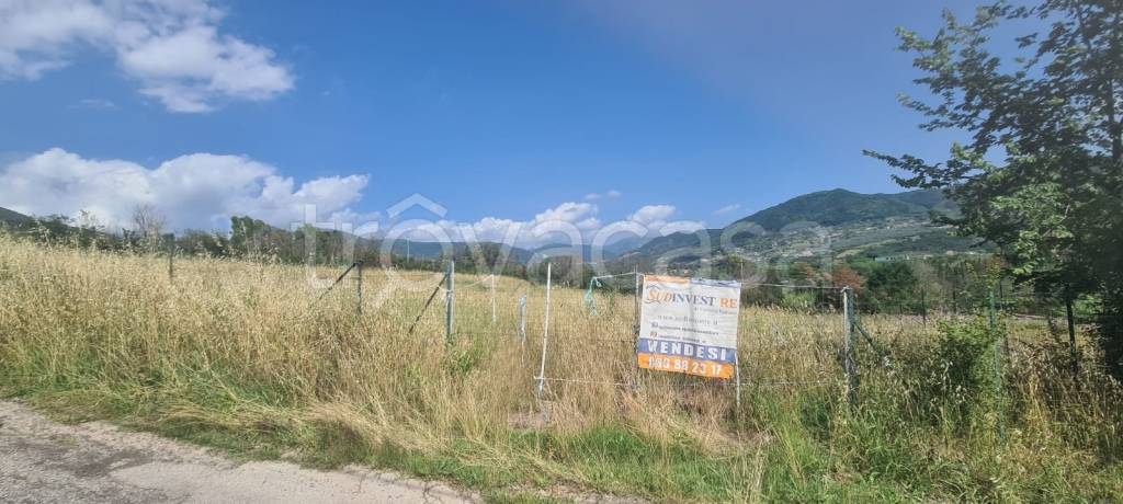 terreno agricolo in vendita a Giffoni Sei Casali in zona Malche