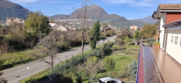appartamento in vendita a Giffoni Sei Casali in zona Malche