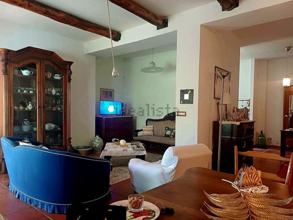 casa indipendente in vendita a Giffoni Sei Casali in zona Malche