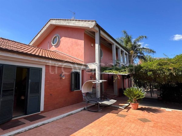casa indipendente in vendita a Giffoni Sei Casali in zona Malche