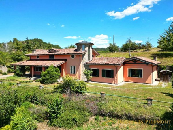 casa indipendente in vendita a Ceva