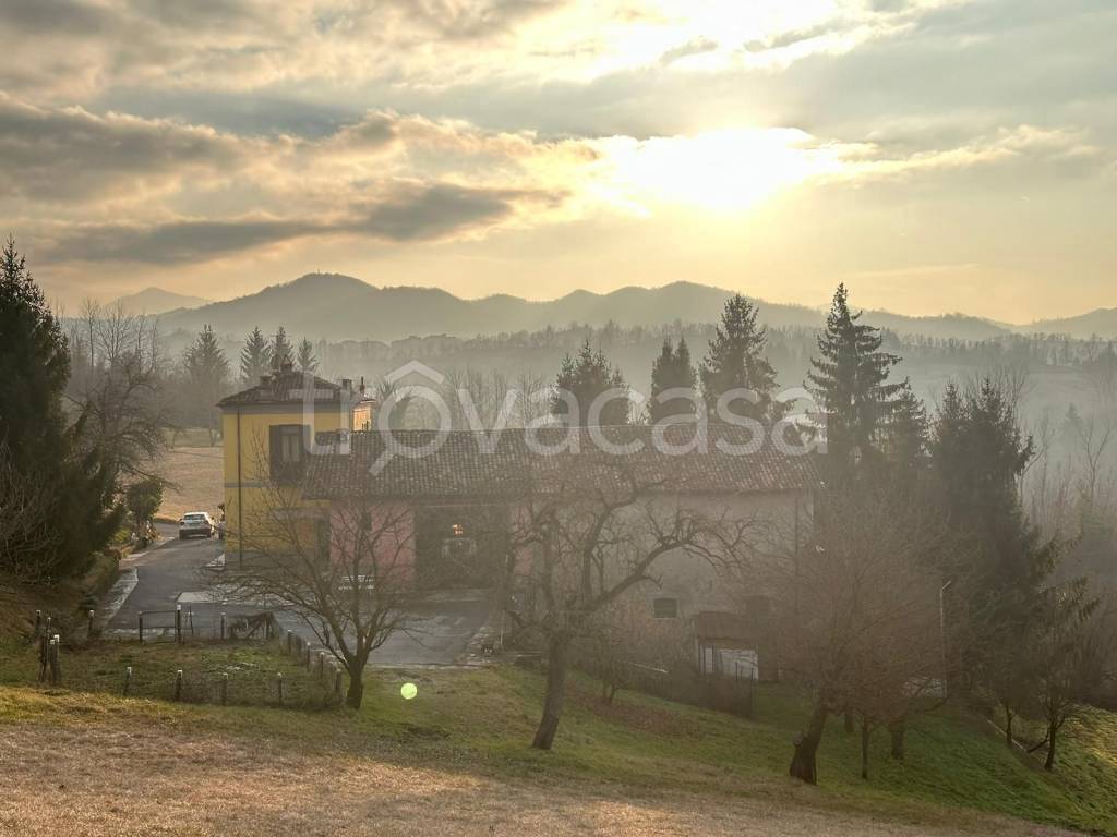 casale in vendita a Ceva