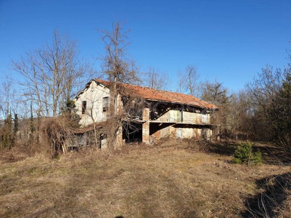 casa indipendente in vendita a Ceva