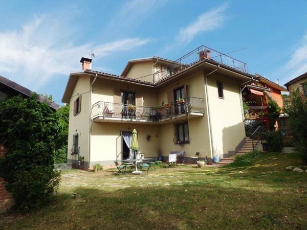 casa indipendente in vendita a Ceva