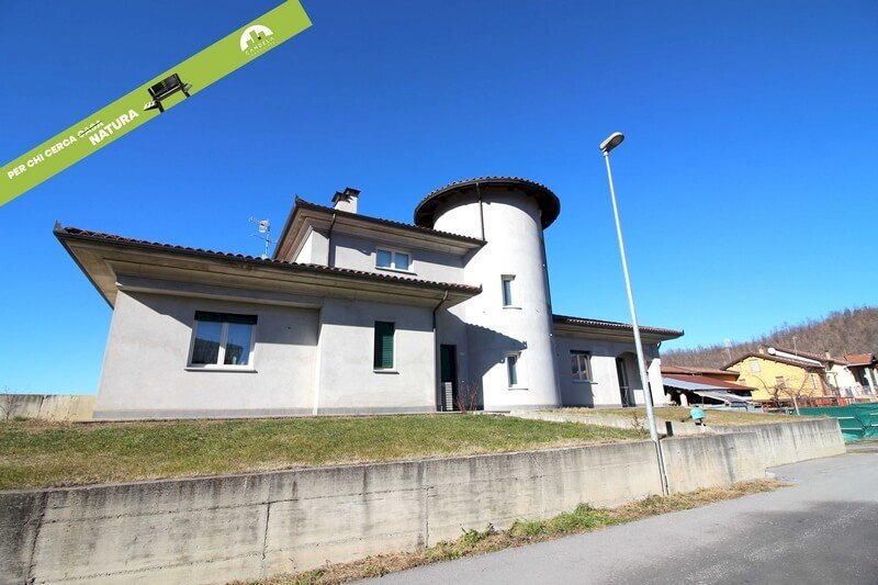 casa indipendente in vendita a Ceva