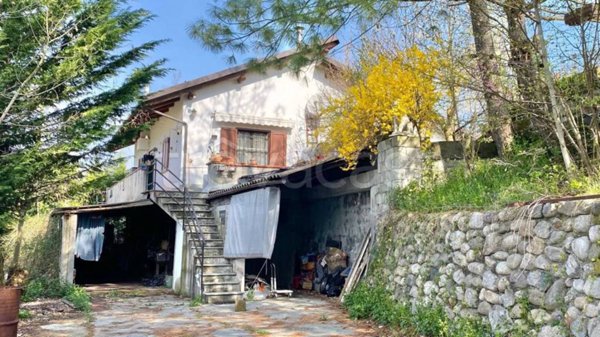 casa indipendente in vendita a Ceva