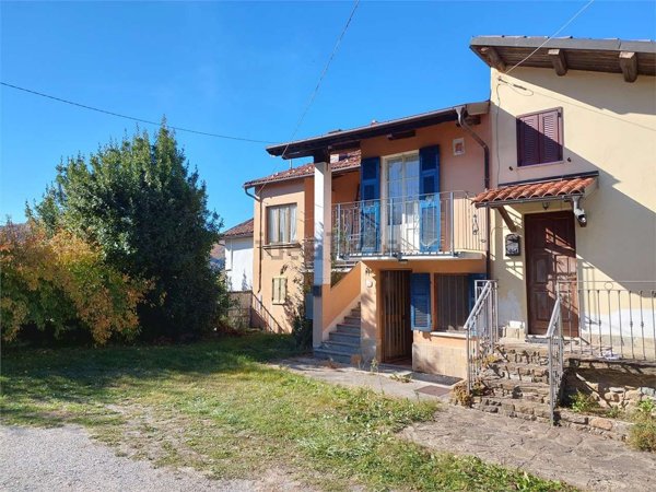 casa indipendente in vendita a Ceva