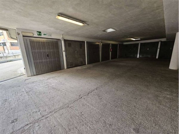 locale di sgombero in vendita a Ceva