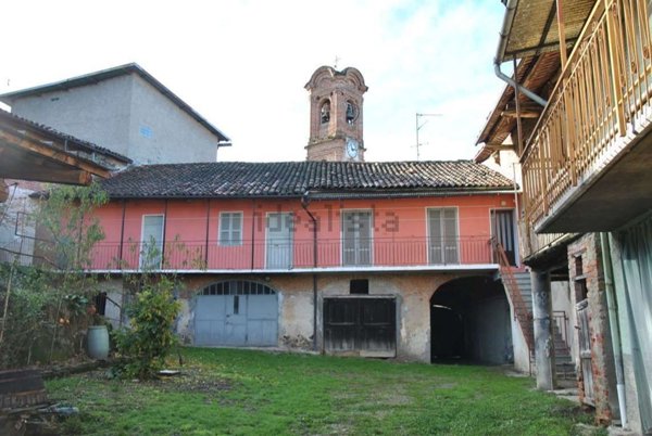 casa indipendente in vendita a Ceva