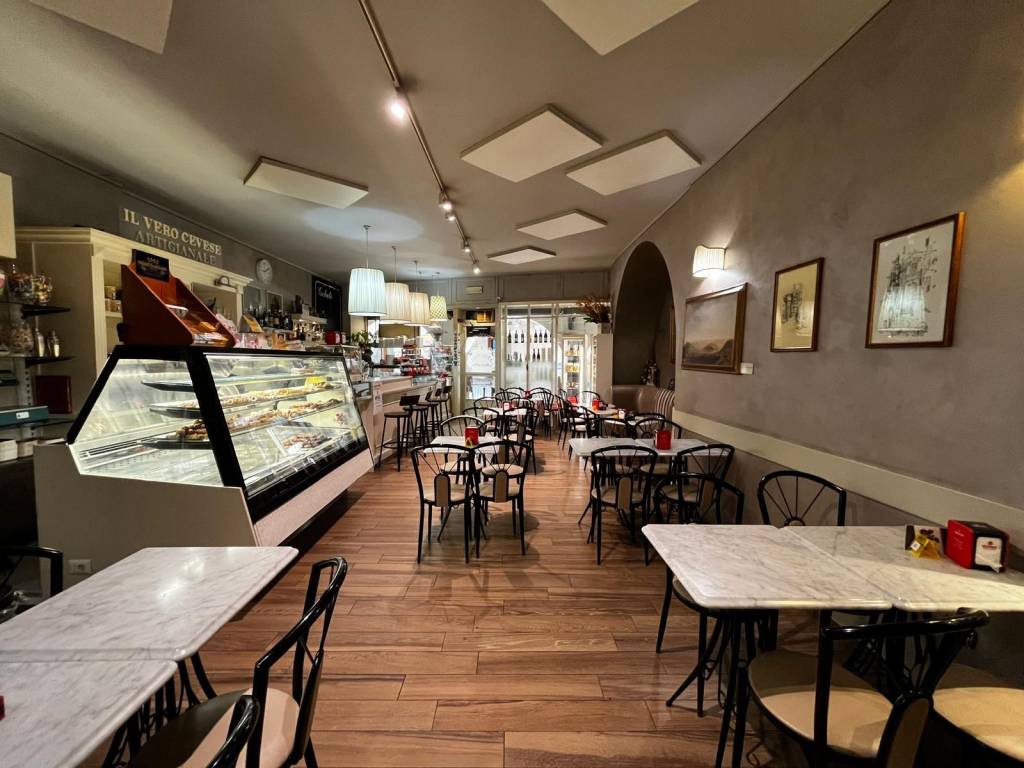 negozio in vendita a Ceva