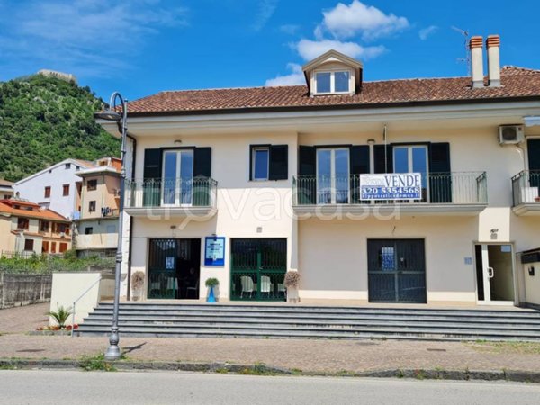 appartamento in vendita a Giffoni Valle Piana