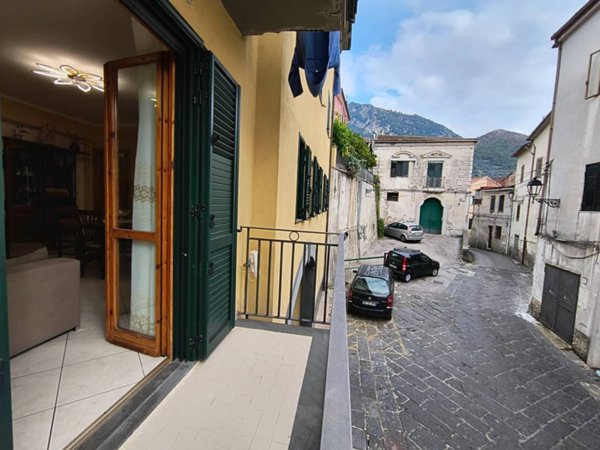 appartamento in vendita a Giffoni Valle Piana