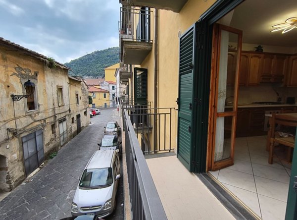 appartamento in vendita a Giffoni Valle Piana