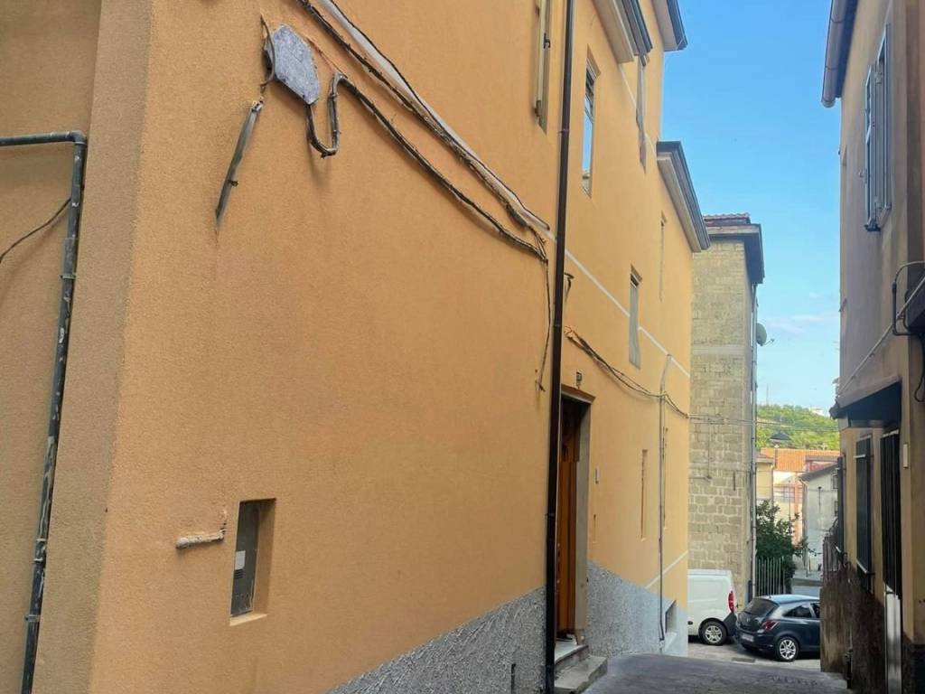 appartamento in vendita a Giffoni Valle Piana