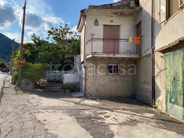 appartamento in vendita a Giffoni Valle Piana in zona San Giovanni