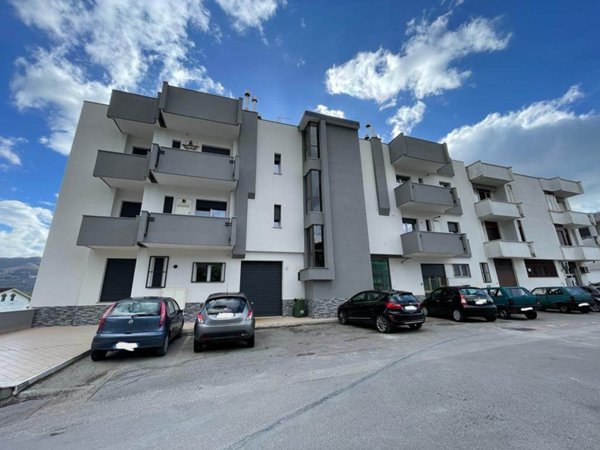 appartamento in vendita a Giffoni Valle Piana