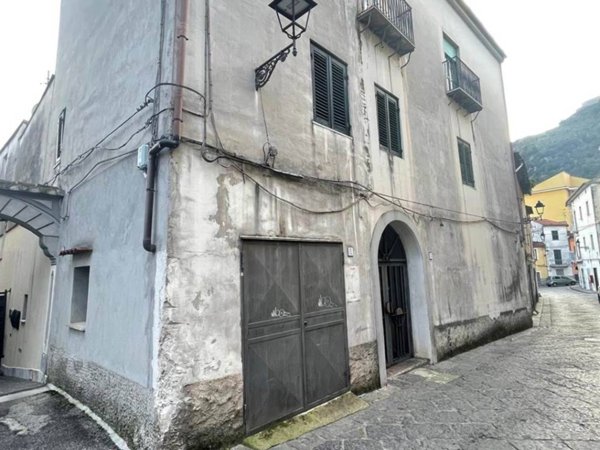 appartamento in vendita a Giffoni Valle Piana