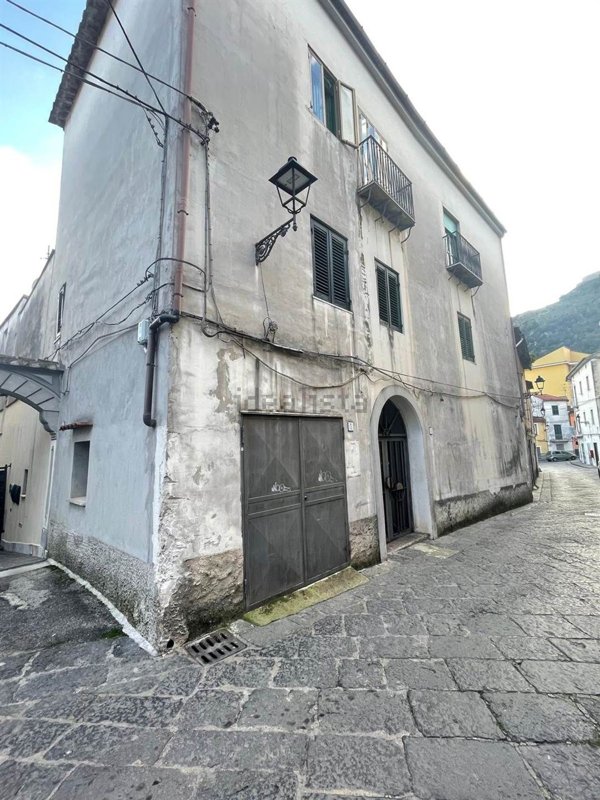 appartamento in vendita a Giffoni Valle Piana