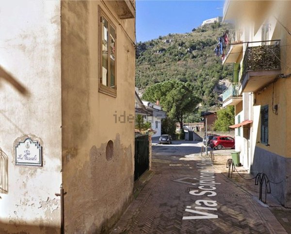appartamento in vendita a Giffoni Valle Piana