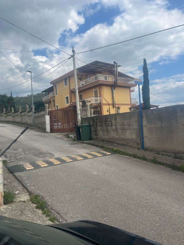appartamento in vendita a Giffoni Valle Piana