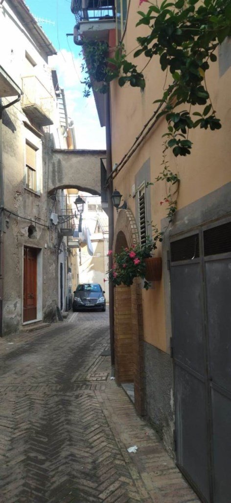 appartamento in vendita a Giffoni Valle Piana