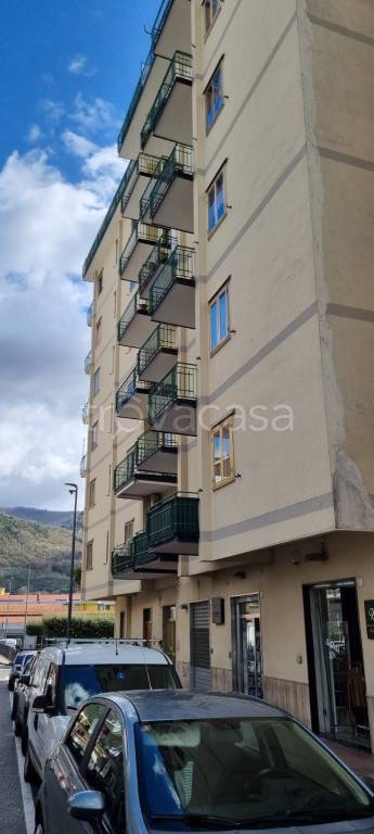 appartamento in vendita a Giffoni Valle Piana