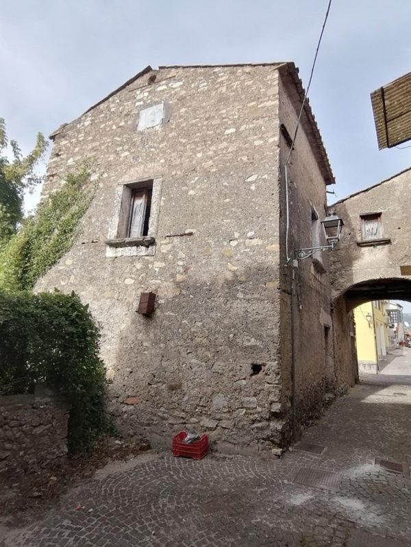 appartamento in vendita a Giffoni Valle Piana in zona Ornito