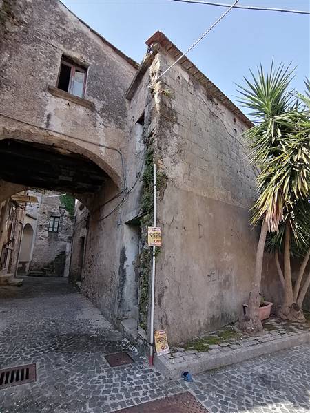 casa indipendente in vendita a Giffoni Valle Piana in zona Ornito