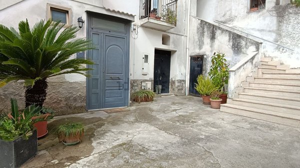 appartamento in vendita a Giffoni Valle Piana