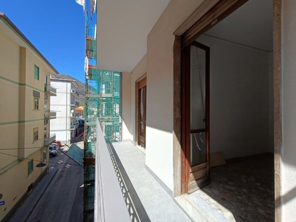 appartamento in vendita a Giffoni Valle Piana