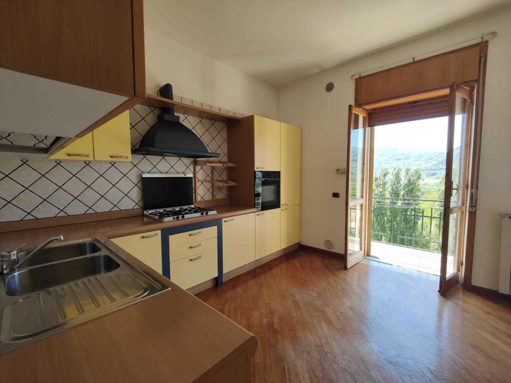 appartamento in vendita a Giffoni Valle Piana