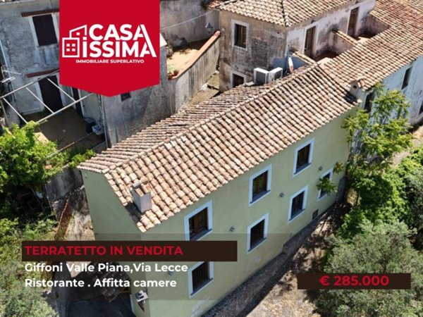casa indipendente in vendita a Giffoni Valle Piana in zona Terravecchia